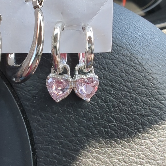 Set Of 7 Pairs Of Silver Tone Earrings - Picture 2 of 8